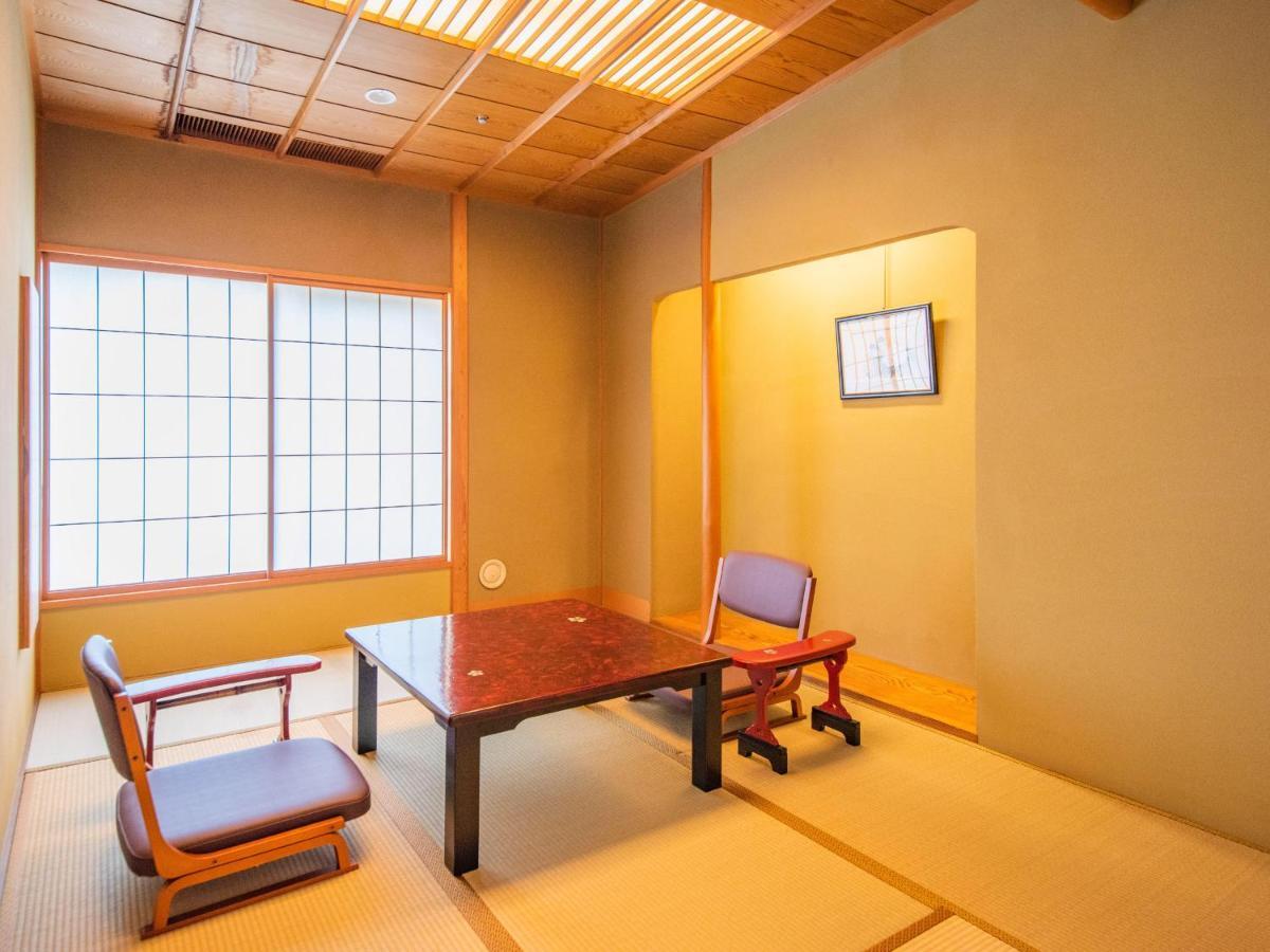 Hotel Yamashiro Onsen Miyabi No Yado Kaga Hyakumangoku Exterior foto